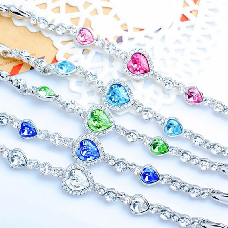 Vòng Tay Mạ Bạc 925 Mặt Hình Trái Tim Đính Đá Pha Lê Thời Trang Cho Nữ