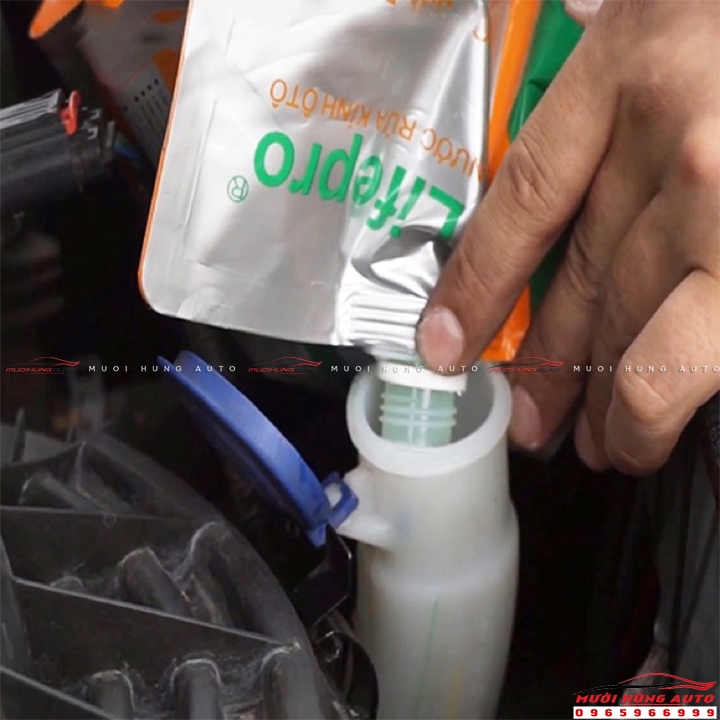 Rửa Kính Ô tô Life pro, Nước Xịt Kính Lái Ô tô, Bảo Vệ Kính Lái Và Gạt Mưa Ô tô