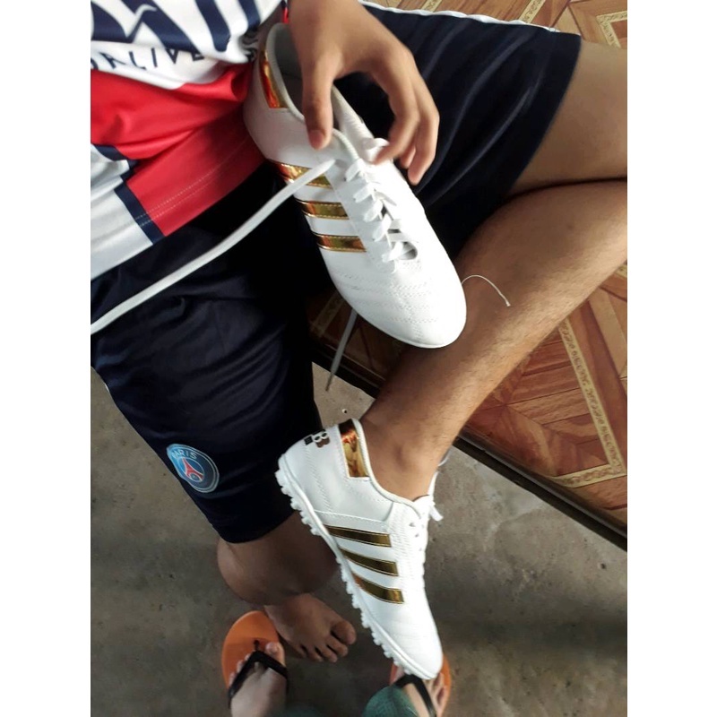 Giày Bóng Đá Sân Cỏ Nhân Tạo - Giày Đá Banh Sân Phủi - Bảo Hành 1 Tháng