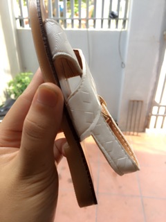 Dép quai hậu