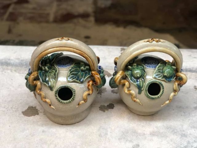 Bình vôi men rạn lá trầu quả cau