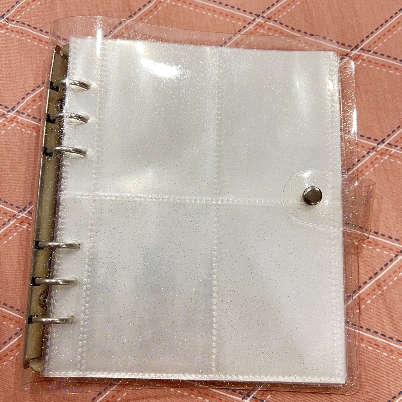 [USED] Binder lấp lánh a5 kèm 32 sheet 4 ô