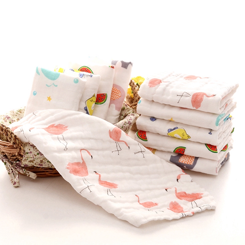Khăn cotton hình vuông 6 lớp in họa tiết hoạt hình dễ thương cho bé sơ sinh