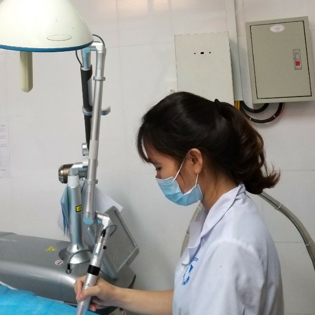 Bác sĩ Hằng Da Liễu