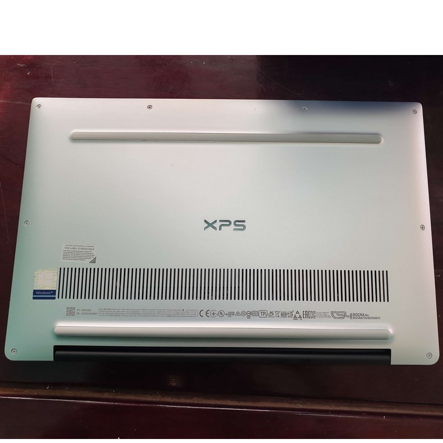 Laptop Dell XPS 9380 l Core i7-8365U l RAM 16GB l Màn hình 13'3 4K-cảm ứng  HÀNG ĐẸP 99.9%
