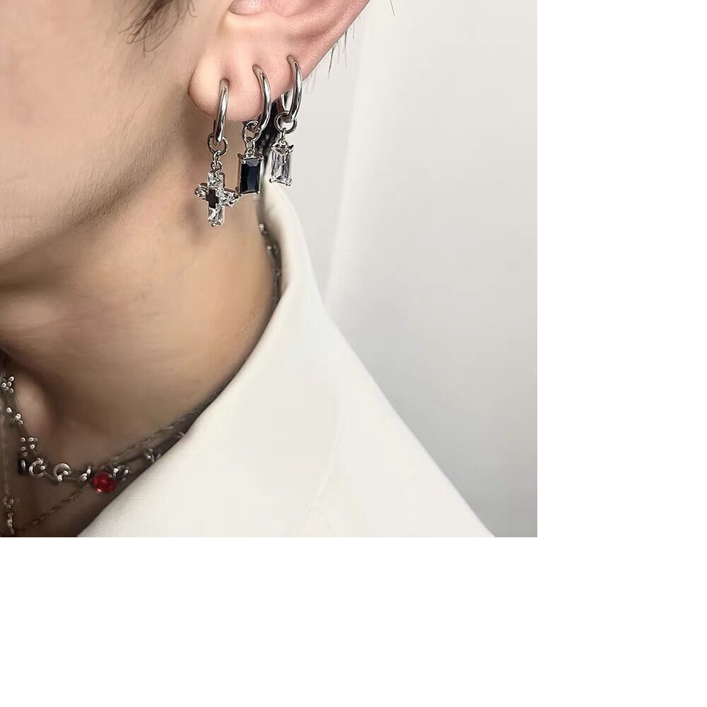 1 Khuyên Tai Hình Thánh Giá Phong Cách Gothic Thời Trang
