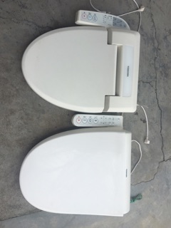 Nắp bồn cầu thông minh