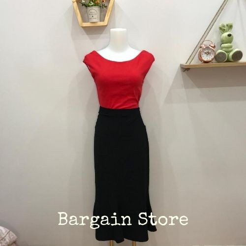 Áo thun khoét lưng Kookai