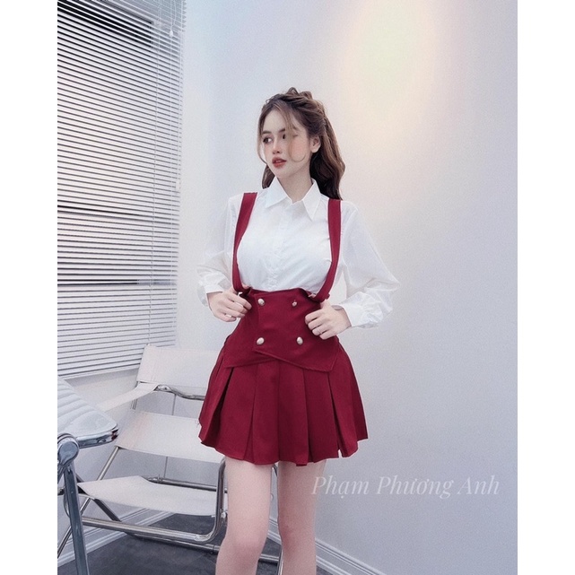 Set váy yếm + sơ mi trắng cực xinh Về sẵn tại shop hai màu đen và đỏ Chân váy hai lớp _hàng sẵn