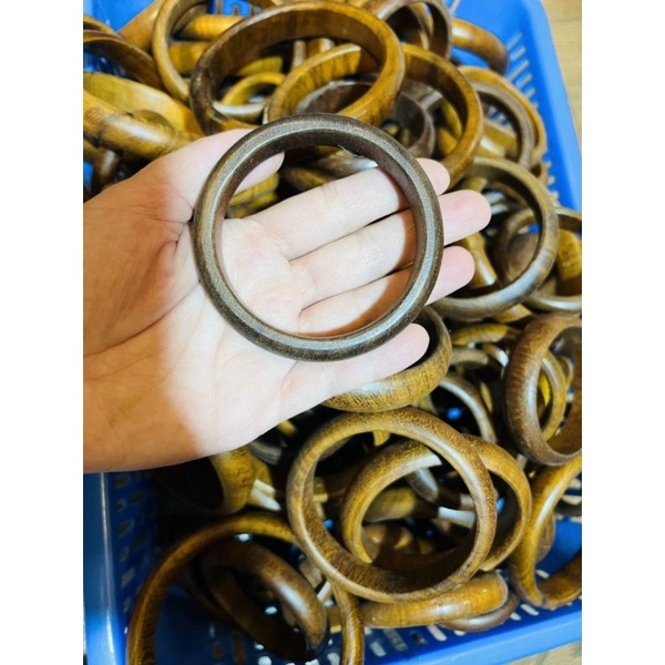 VÒNG GỖ DÂU RỪNG CHO NỮ DẠNG BẢN TRÒN