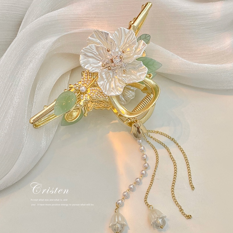 Kẹp Càng Cua Kim Loại Đính Hoa Trà Phong Cách Hàn Quốc