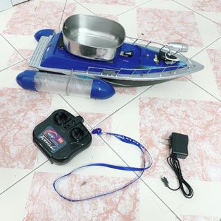 xả kho thuyền thả thính điển khiển cách 500m đa năng 1 thuyền y hình