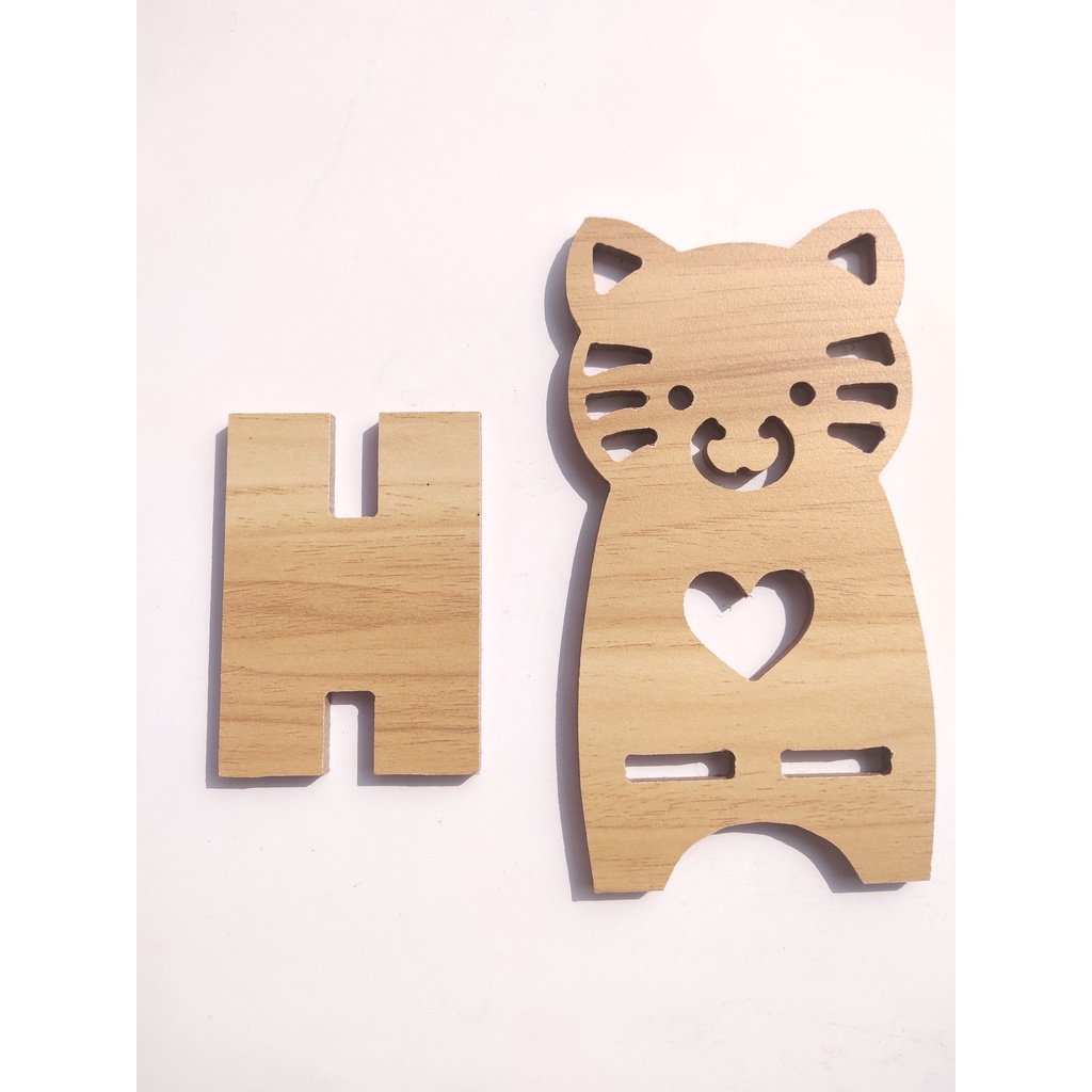 Kệ Để Điện Thoại Máy Tính Bảng Thông Minh Dễ Thương Hình Con Mèo Kích Thước 16cmx8cm