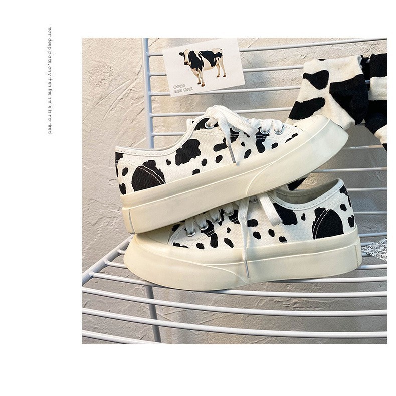 Giầy thể thao chất vải canvas mềm nữ bò sữa cow milk dáng cơ bản basic 2021_VIDEO (form rộng LẤY giảm 1 size đang đi) | BigBuy360 - bigbuy360.vn