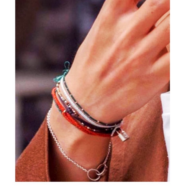 [CHEAP MOMENT] Vòng tay BTS Taehyung