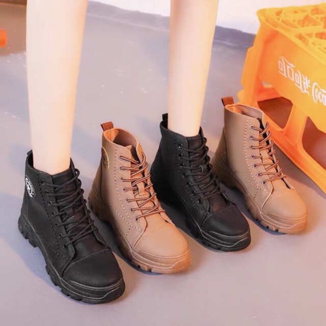 [Mã FAGREEN245 giảm 10% tối đa 30k đơn từ 99k] Giày Boot Thể Thao Cao Cổ Chât Da Mịn Sườn Logo Cực Chất H1(Fullbox)