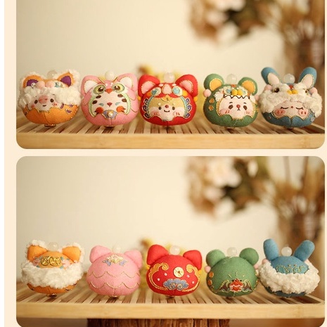 Gói Nguyên Liệu tự Thêu Tay - DIY Túi Thơm May Mắn Treo ô tô -TÚI THƠM CHÚ MÈO DỄ THƯƠNG - Móc khóa - Mie Handmade