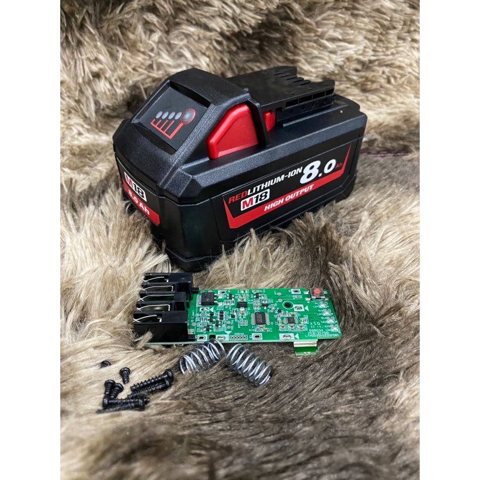 Vỏ mạch Milwaukee 5s-2p 18V 8AH cell 21700 , Led báo pin, nhận sạc zin và có tem đáy