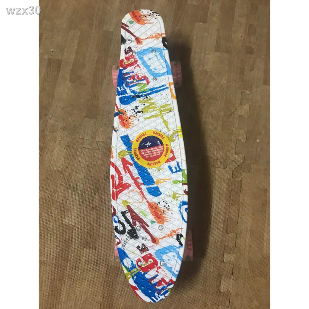 Ván Trượt  Nhựa Skateboard Penny Nhiều Màu (Bánh Xe Có Đèn LED-Bảo Hành 6 Tháng)skr skr skr