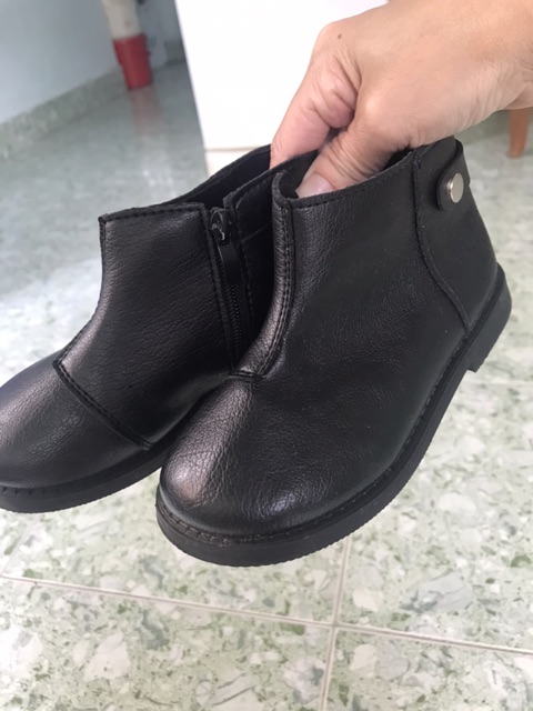 Thanh lý giày bé gái