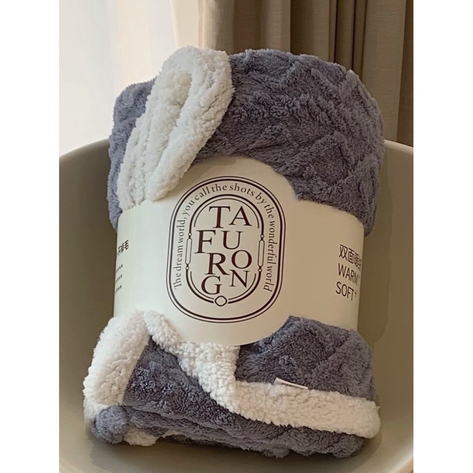 Chăn Len Lông Cừu TAFURONG_LOẠI 1_Mềm Len Cừu Mông Cổ thế hệ mới Làm ấm nhanh, Nặng 2kg5, Kích thước 2mx2m3 Giá rẻ