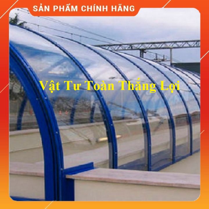 (Khổ cao 1,22 M x 8dem ) Tấm tôn nhựa Poly lấy ánh sáng màu TRONG SUỐT che nắng mưa