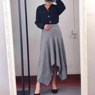 Chân váy vải kẻ đuôi cá