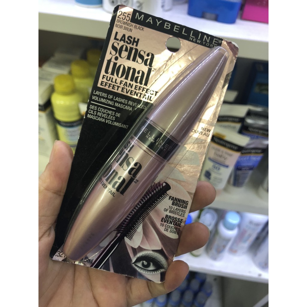 Macara dài và dày mi Maybeline