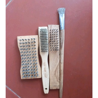 Chổi cọ / Bàn chải đánh rỉ đánh sét sắt