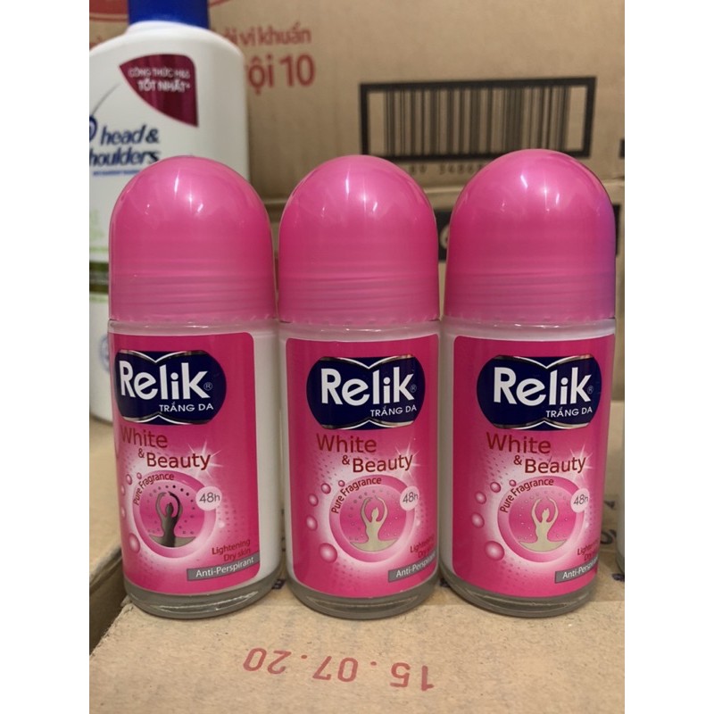 Lăn khử mùi Relik chai lớn 50ml có 2 màu hồng và xanh như hình