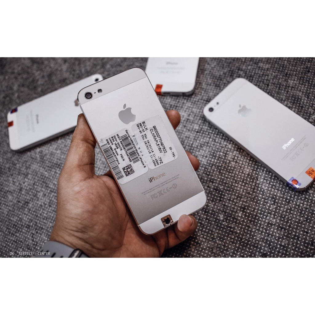 (𝐈𝐏𝐇𝐎𝐍𝐄 𝟓 𝐂𝐇𝐈́𝐍𝐇 𝐇𝐀̃𝐍𝐆) Điện Thoại iphone 5 16GB Quốc tế.Nghe gọi chơi game,vào mạng.bảo hành 12 tháng