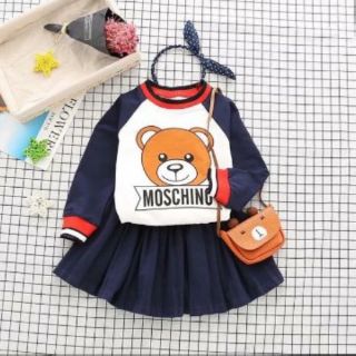 Freeship 99k toàn quốc_,Set váy áo moschino bé gái kèm ảnh thật