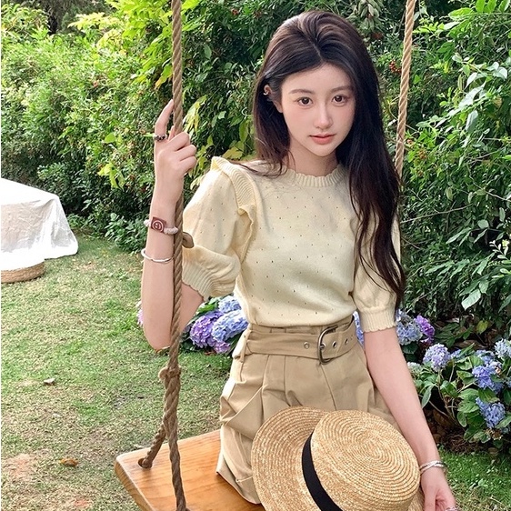 [Hana And Alice] Áo Thun Tay Ngắn Dệt Kim Thiết Kế Sang Trọng