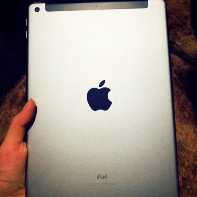 iPad 9,7inch 32GB 2018 4G + Wifi (Like New)