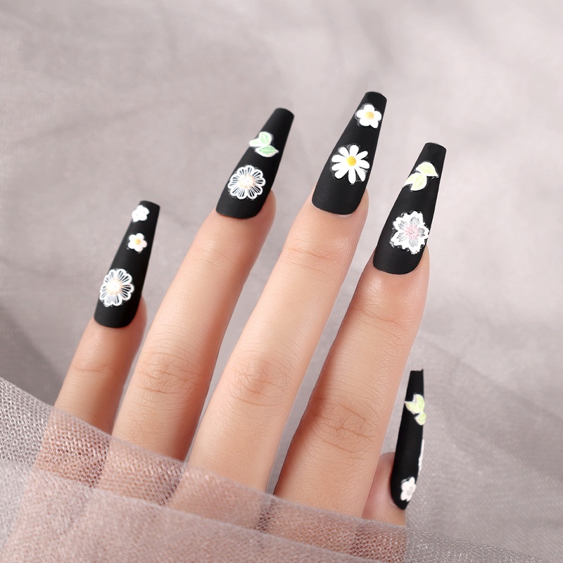 Miếng Dán Trang Trí Móng Tay Hình Hoa Và Bướm 5D