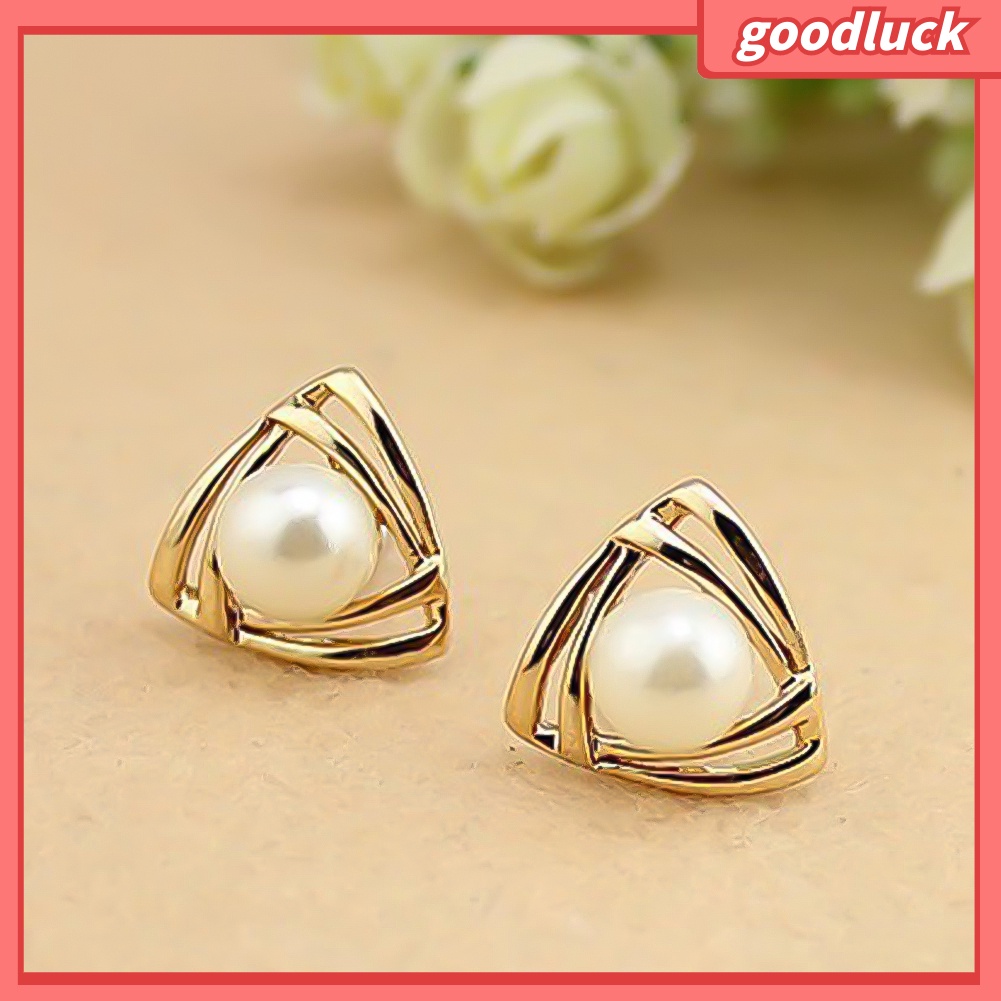 Bông Tai Hình Tam Giác Đính Ngọc Trai Giả Cho Nữ