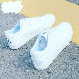 Order giày trắng ulzzang