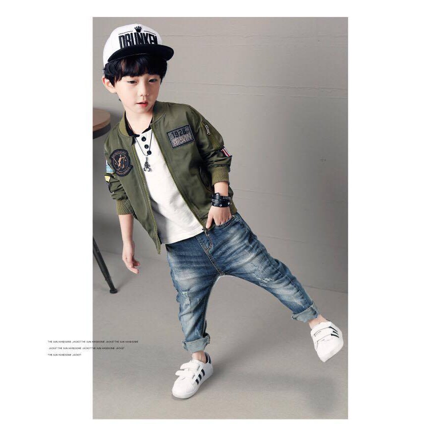 (xả) (thanh lý) Áo khoác gió bomber màu rêu (Sz: 100-140)