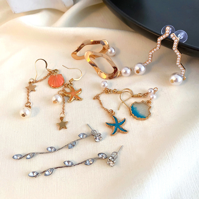 Khuyên Tai Dáng Dài Độc Đáo Phong Cách Hàn Quốc 2021