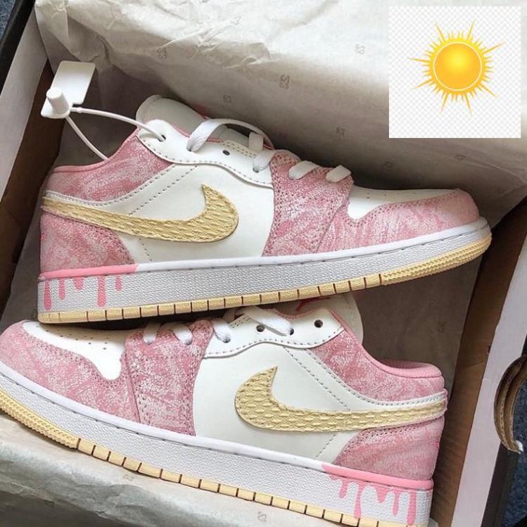 👗👙 Giày Thể Thao Nữ Cổ Thấp Giày Nike Air Jordan 1 JD1 Low Hồng Vảy Sơn Full Box Bill 👗👙
