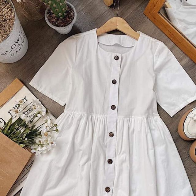Đầm baby doll trắng