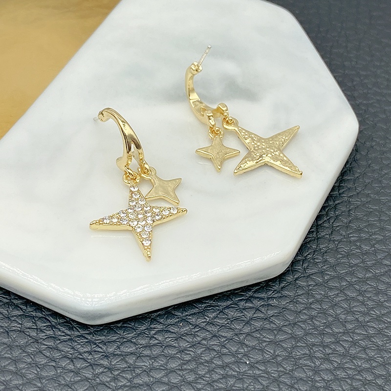 Đôi Bông Tai Hình Ngôi Sao Đính Đá Thời Trang