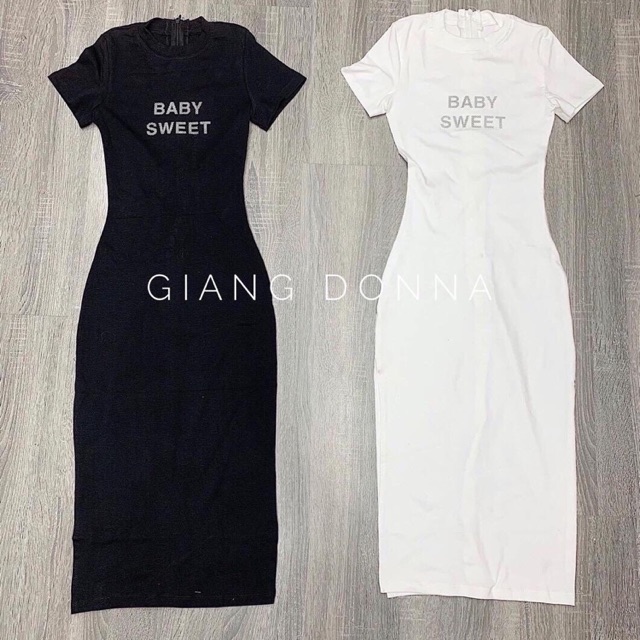 Váy body cổ tròn