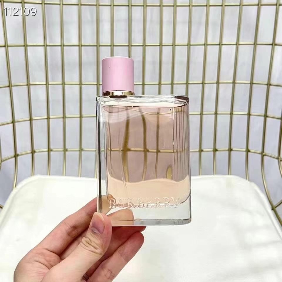 Nước hoa Burberry 100ml chất lượng cao dành cho nữ