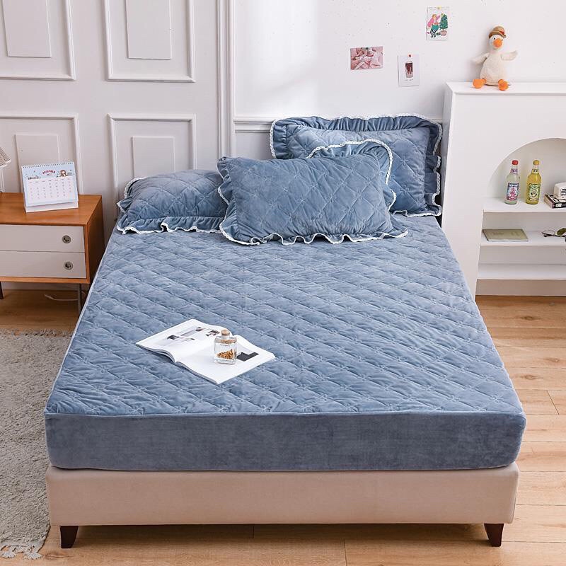 THẢM BỌC ĐỆM TRẦN HOA 4 CÁNH TẶNG KÈM 2 VỎ GỐI BÈO CÙNG MÀU