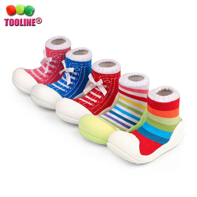 Combo 2 đôi giày tập đi