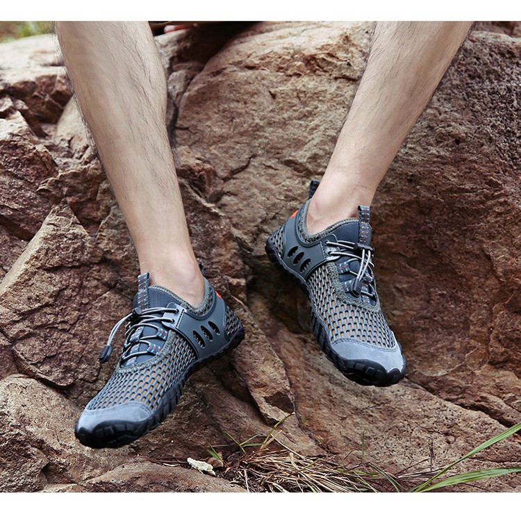Giày phượt, đi biển, leo núi, lội suối OUTDOOR bền, đẹp, thoát nước cực tốt, giữ cho chân luôn cảm giác thông thoáng