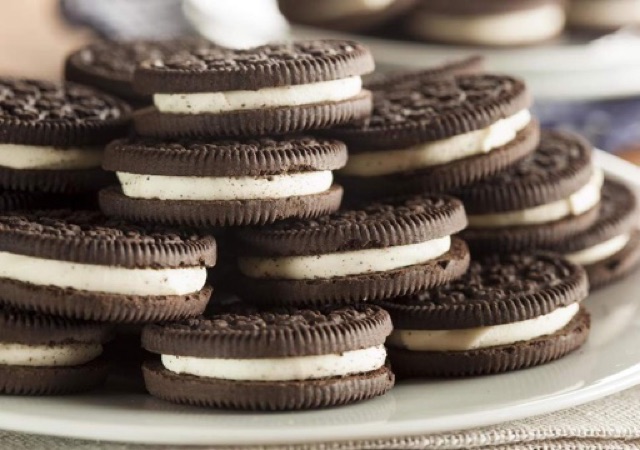 Bánh quy kẹp kem Oreo 137gr | BigBuy360 - bigbuy360.vn