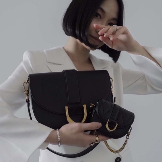 Túi đeo chéo CCKK dáng bầu hàng chuẩn 1:1, sẵn ship có hoả tốc