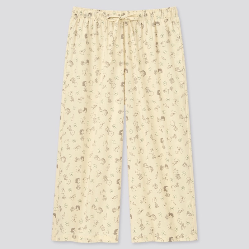 Quần lửng nữ in hình chú chó Snoopy xinh xắn dòng Peanuts của UNIQLO